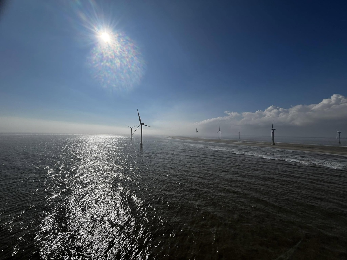 #26 Vestas V80 turbines installed at Scroby Sands offshore wind farm, off the coast of Great Yarmouth, UK, courtesy Dan Green