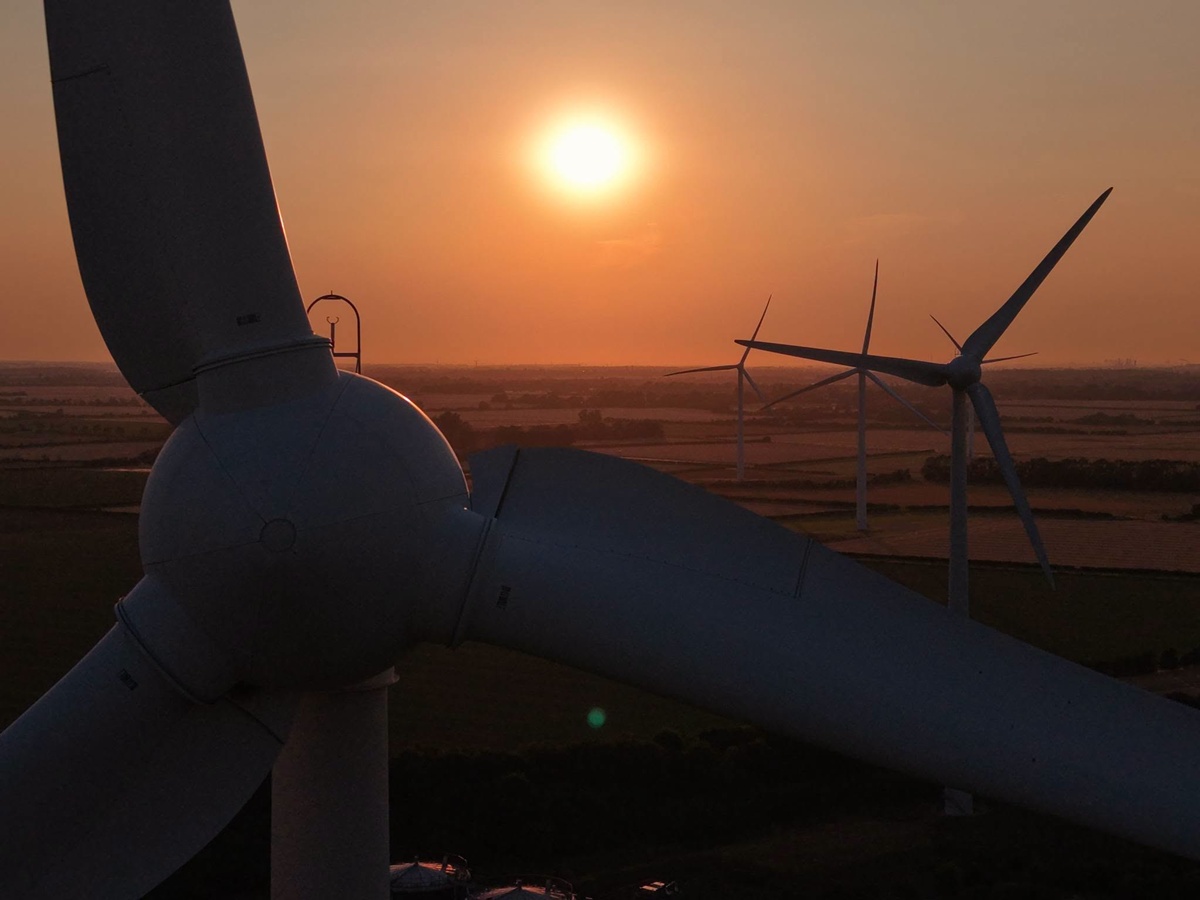 #30 Éoliennes Enercon E‑70 installées au parc éolien Tetney Wind Farm, dans le Lincolnshire près de Cleethorpes, Royaume‑Uni, avec l’aimable autorisation de Chris Warner Neil, APS Drones
